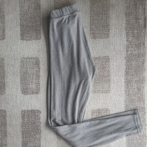 ALO Yoga 🔥 sale 🔥 Light Grey Ribbed High-Waist Leggings